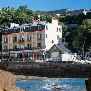 De La Vallée Hotel